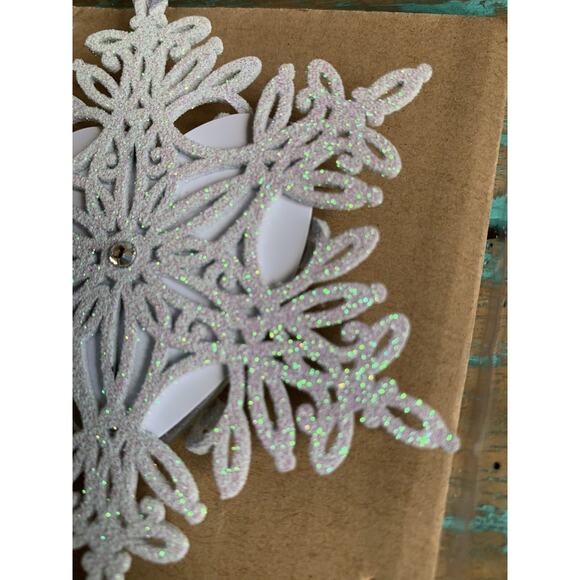 Hallmark Ornament Our Christmas Together 2015 Snowflake Glass Metal Sparkly Gift - Picture 11 of 11